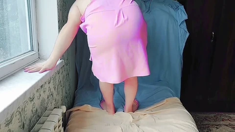 发情的人妖, 欲求不满