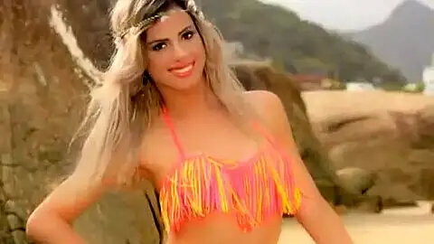 Raphaella, travestis brasil