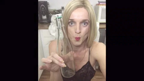 Natalie mars piss, drinking piss